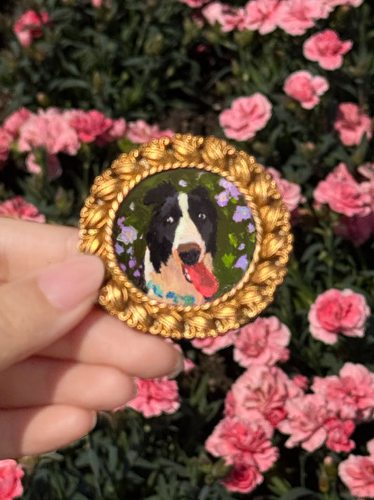Round Frame Pet Portrait